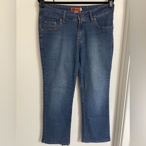 Women's Denim Jeans with pocket design